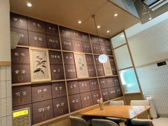 -必胜客(WOW昙华林店)