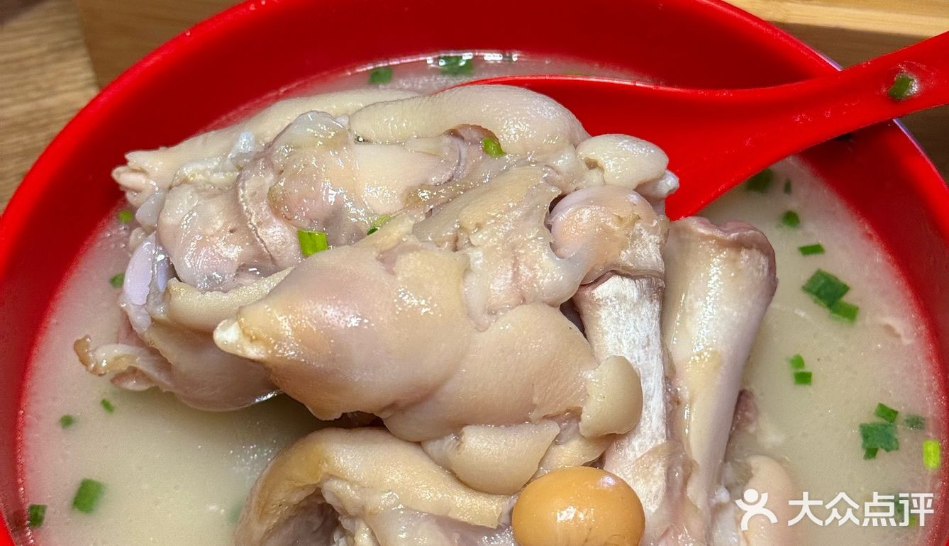 在成都还有谁没吃过这家蹄花？！