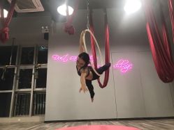 点击看大图 -桃秘钢管舞Peach Pole Fitness