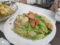 包包菜炒馕丁-帕米尔食府(白云观店)