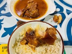-阿灶卤煮老店·姜母鸭(五店市总店)