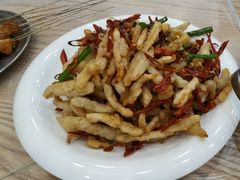 -江城燕子大排档(江汉路步行街店)