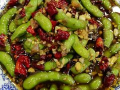 绝味毛豆-江城燕子大排档(江汉路步行街店)