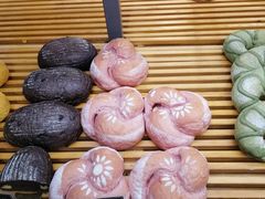 -焙丽拾光(麦凯乐直营店)
