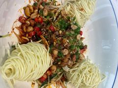 -有红鸡毛店·川菜(建设路店)