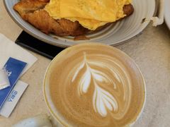 -玲婧胡同·生日蛋糕·餐厅(嘉里城店)