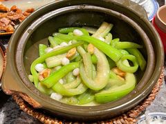 湖虾仁玉带丝瓜-南京大牌档(青岛万象城店)