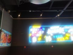 -老街烧烤大排档·地道湖北菜·龙虾馆(汉口火车站店)