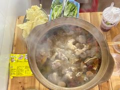 -威邵鸡煲(西华路总店)