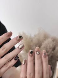 -UMl Nail 尤米美甲美睫半永久