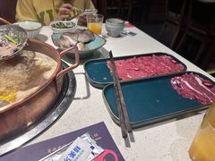-牛村来人潮汕牛肉火锅(西单店)