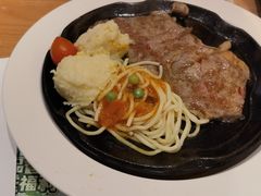 -豪客来牛排(商汇人和广场店)