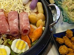 -三清洞摩西韩式年糕火锅(威高广场店)