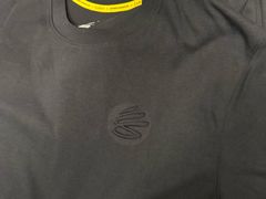 -UNDER ARMOUR(八达岭奥莱店)