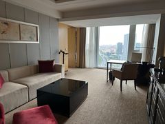 -上海宝华万豪酒店