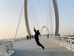 -南京眼步行桥