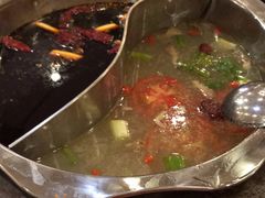 -重庆风光老灶火锅城(同德广场店)
