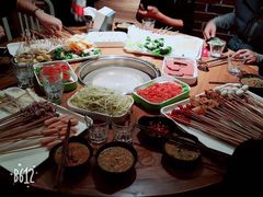 -牛小嫩串串火锅(老国贸总店)