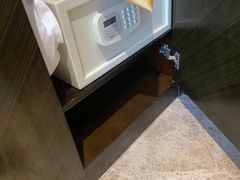 -嘻牛·温州大酒店(贵阳喷水池地铁站店)