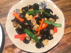 -缘生态云南菜·野生菌庭院餐厅(华侨城店)