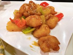 菠萝咕咾虾球-禄興記香港大排档(歌斐中心店)
