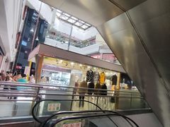 -友谊服饰商场(名品商厦店)