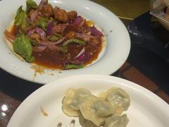 -那家老院子东北菜·饺子·小鸡炖蘑菇(艳华街店)