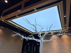-川骄海鲜自助(王府井奥莱UP TOWN店原世界之花店)
