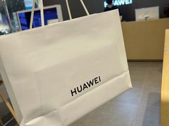 -华为授权体验店(中山公园来福士)