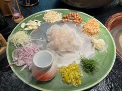 -得意咚瓜·顺德鱼生·冬瓜火锅(深圳首店)