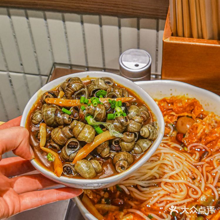 🍜谁说蛇口没有好吃的?这家螺蛳粉超赞