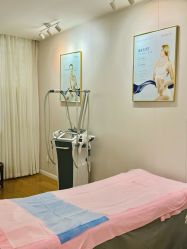 -童谣里医疗级月子中心(独栋湖景店)