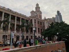 -香港大学