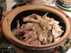 老山姜焗鱼头-原味田园·客家菜·土窑鸡(中航城君尚购物中心店)