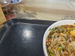 -陇上全荟兰州传统牛肉面(延吉路店)