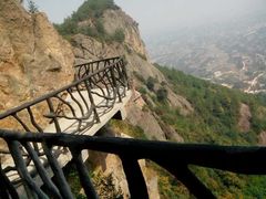 -玻璃桥景区石牛寨
