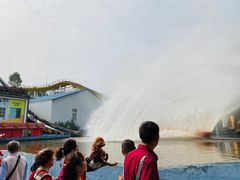 -美心红酒小镇游乐园