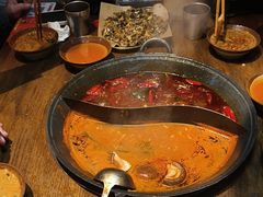 -萍姐火锅·公路夜市(武汉首店)