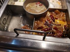 -渝夫虾滑火锅(解放路旗舰店)