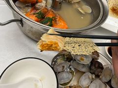 -品海楼·大连海胆锅贴馆(东港店)