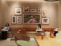 -奈雪的茶(七宝领展广场店)