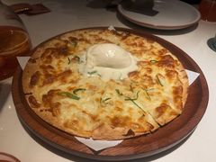 雪山榴莲松子脆薄饼-阿妮叶李(光谷世界城店)