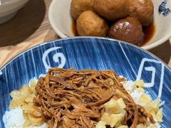 -红猪卤肉饭(大西洋美食城店)