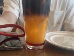 -ROAST coffee & eatery