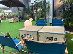 -臻鲜燕海鲜融合餐厅(金陵style店)