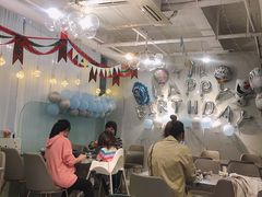大堂-萨卡屋亲子乐园·餐厅(龙山万物工场店)