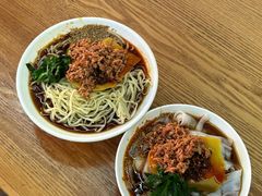 -洪记凉米线(新兴路店)