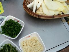 -楠柏弯休闲山庄(梨花溪店)