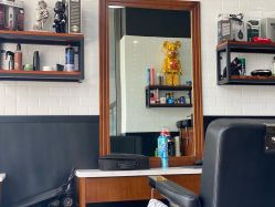 -MARTIN'S BARBER SHOP男士理发馆