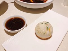 蟹粉生煎-成隆行·蟹王府(九江路店)